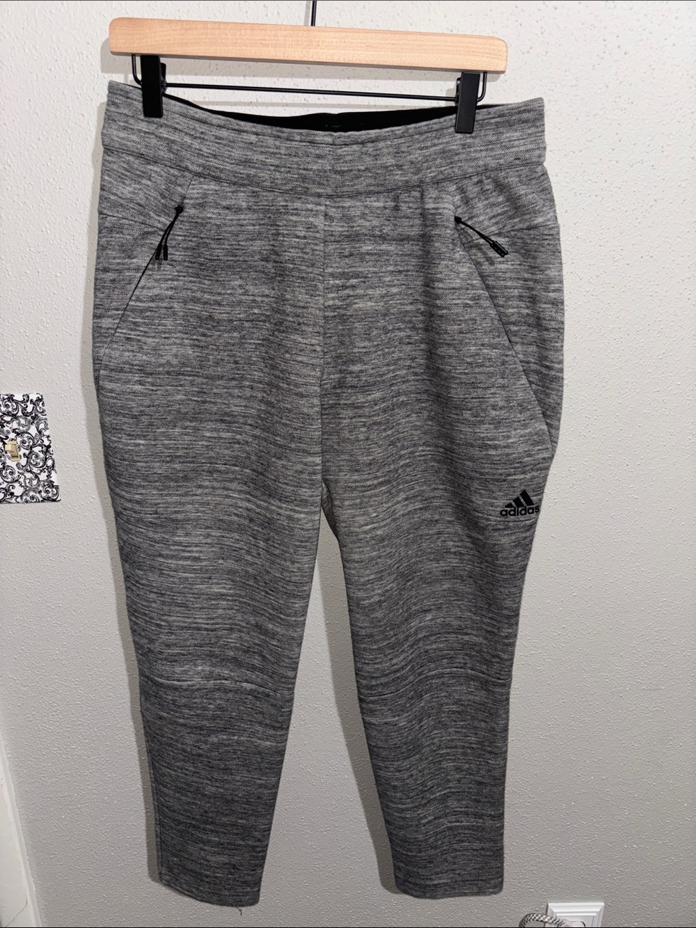 adidas - Men’s Z.N.E. Roadtrip / Travel Pants (size medium)